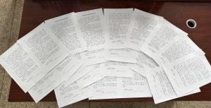 基础部组织全体教师签订师德师风承诺书