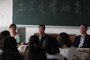 制药工程系召开2011级生物制药技术专业311班综合实训动员大会